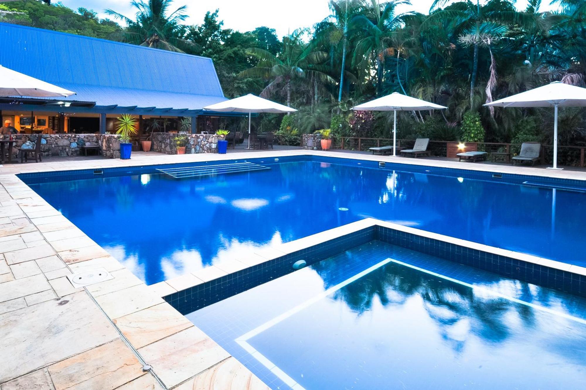 Palm Bay Resort ลองไอส์แลนด์ ภายนอก รูปภาพ
